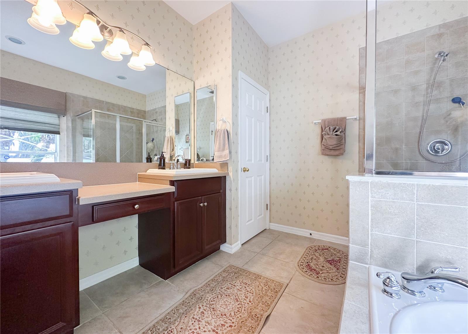 COVINGTON PARK A B D E F G & J - Residential