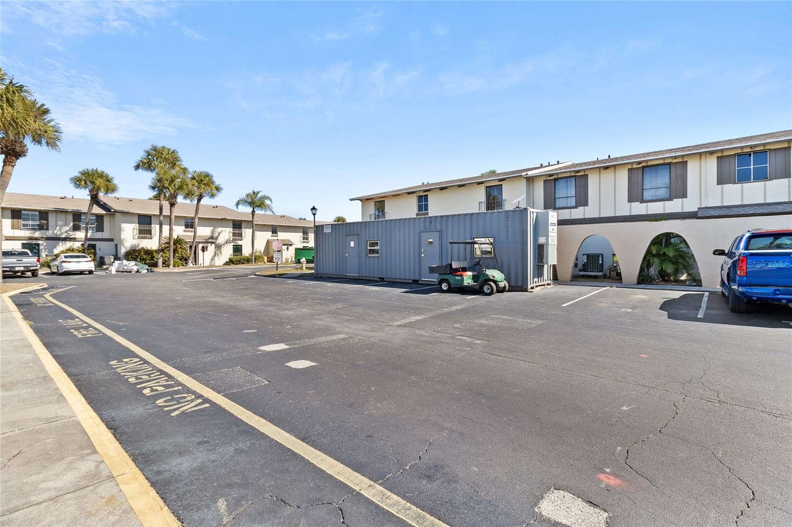 LA COSTA BRAVA CONDO 1 - Residential