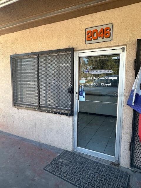 GREAT OPPORTUNITY TO START A NEW BUISNESS AT THIS LOCATION IN A VERY BUSY AREA. PROPERTY WAS RUN AS A PHARMECY FOR 10 YEARS. MONTHLY RENT IS $1500 A MONTH + SALES TAX, TOTAL DUE UP FRONT 1ST, LAST AND SECURITY