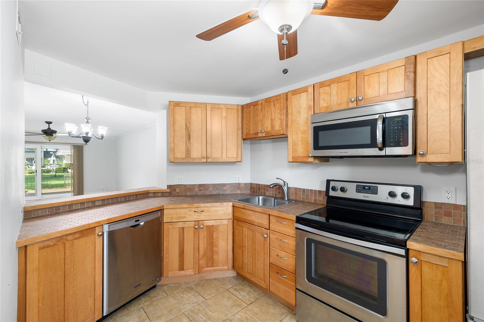 CORDOVA GREENS CONDO - Residential