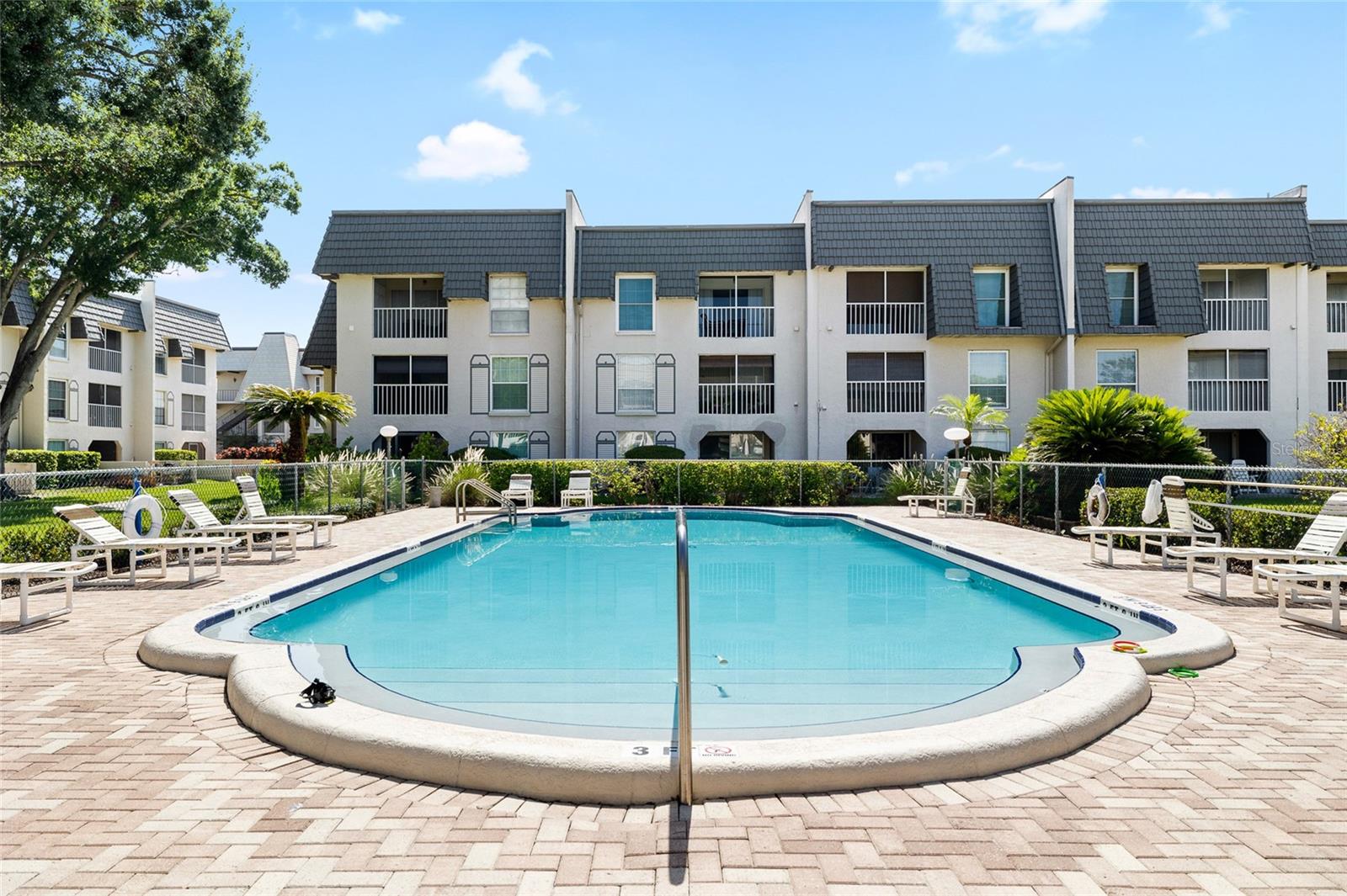 CORDOVA GREENS CONDO - Residential