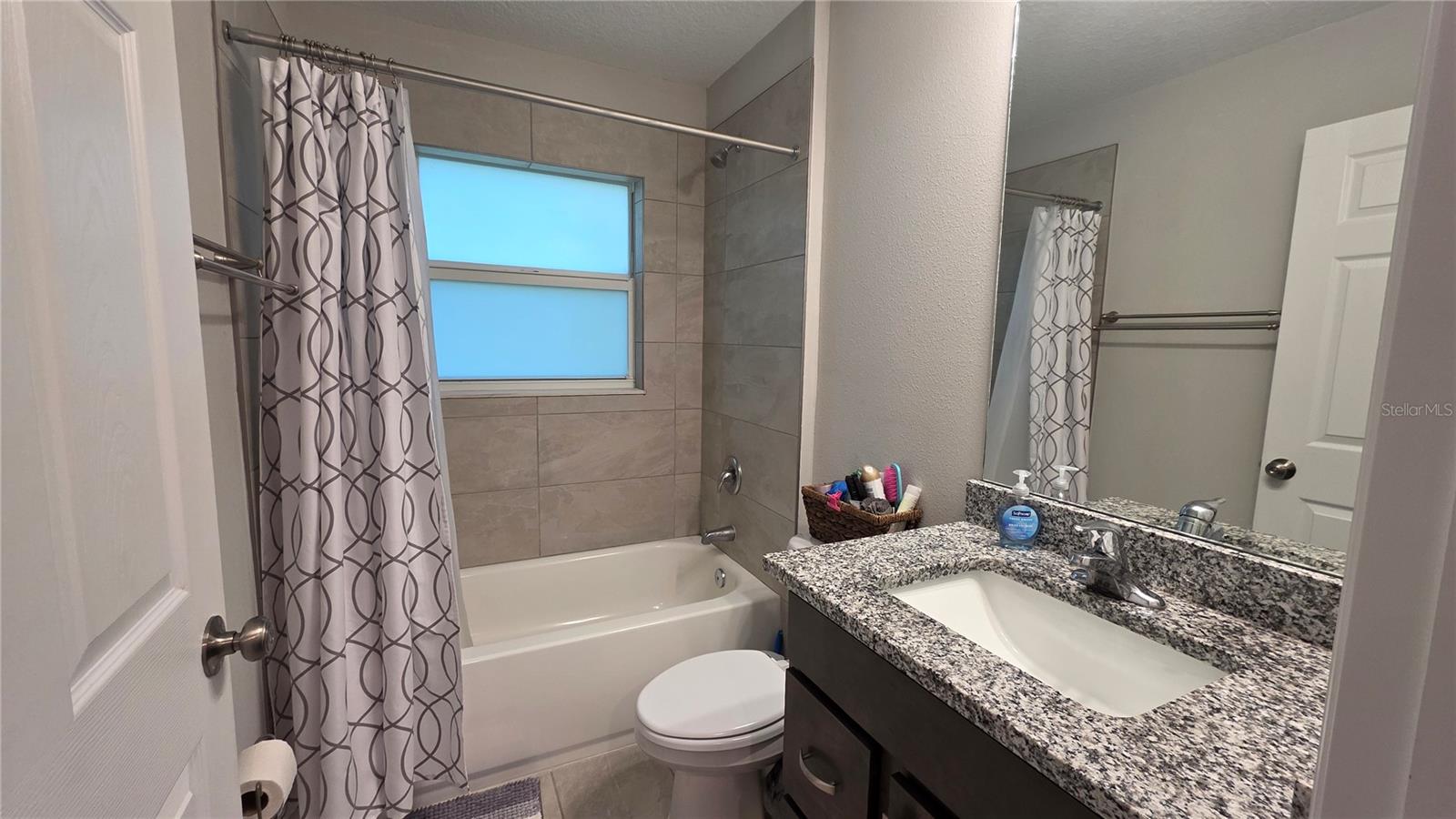 CAUSEWAY BLVD SUB 2 - Residential