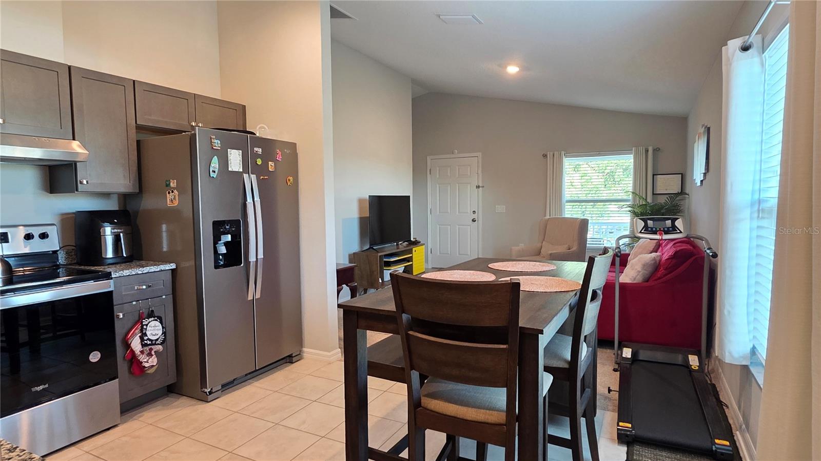 CAUSEWAY BLVD SUB 2 - Residential