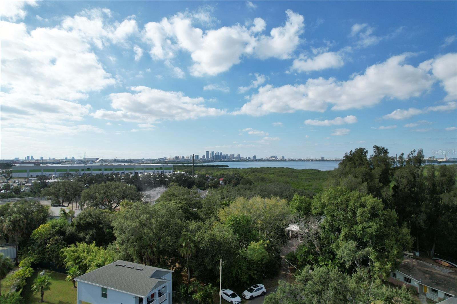 CAUSEWAY BLVD SUB 2 - Residential