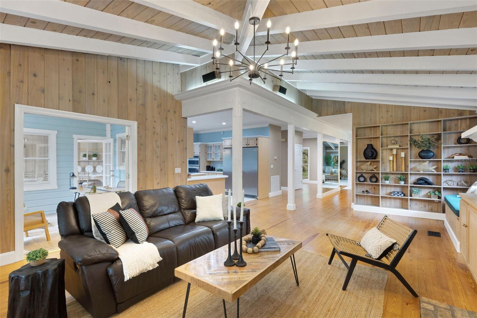 MYAKKA CITY - Residential