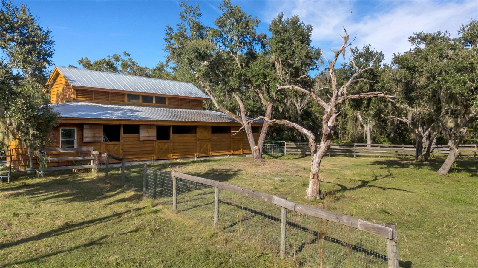 MYAKKA CITY - Residential