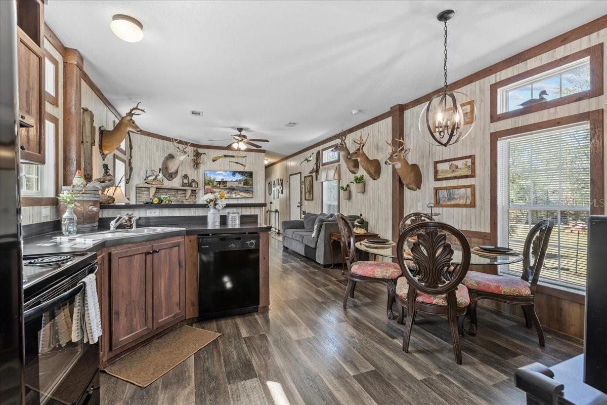 TUSTENUGEE TRACE SUB - Residential