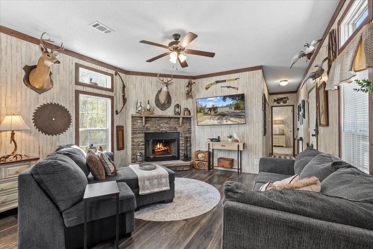 TUSTENUGEE TRACE SUB - Residential