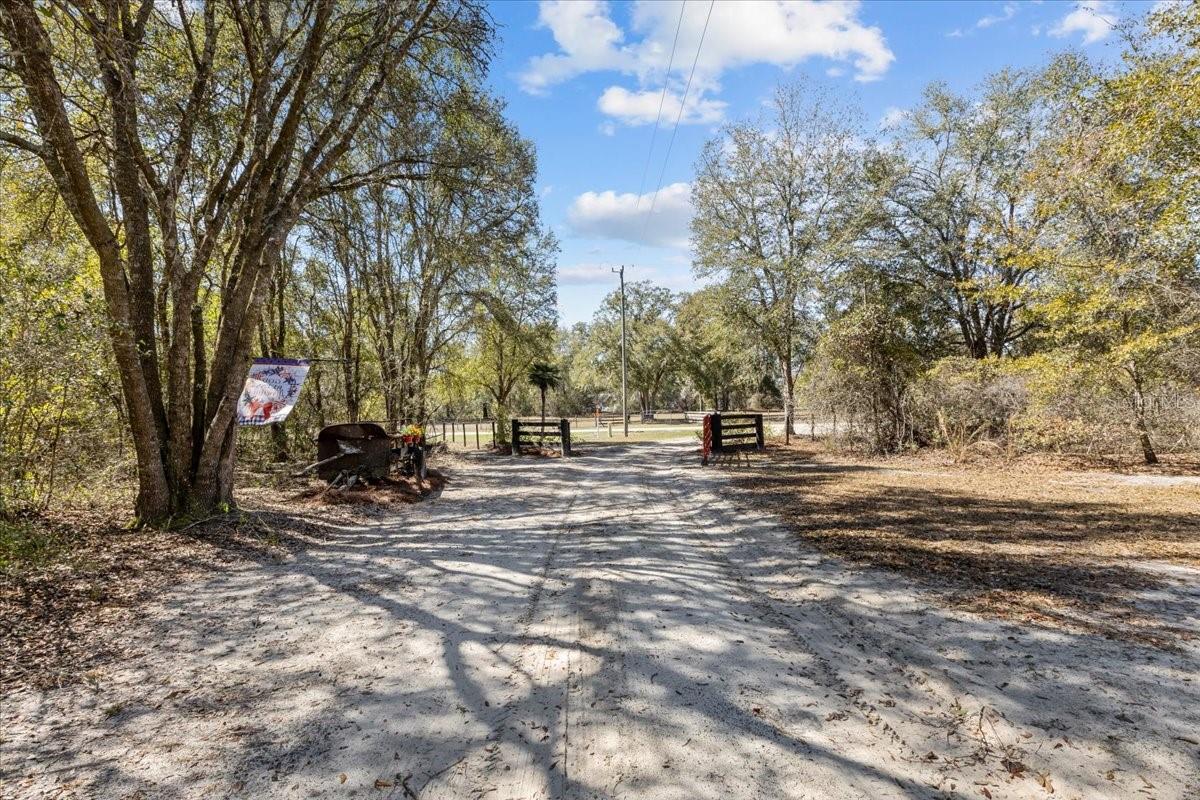 TUSTENUGEE TRACE SUB - Residential