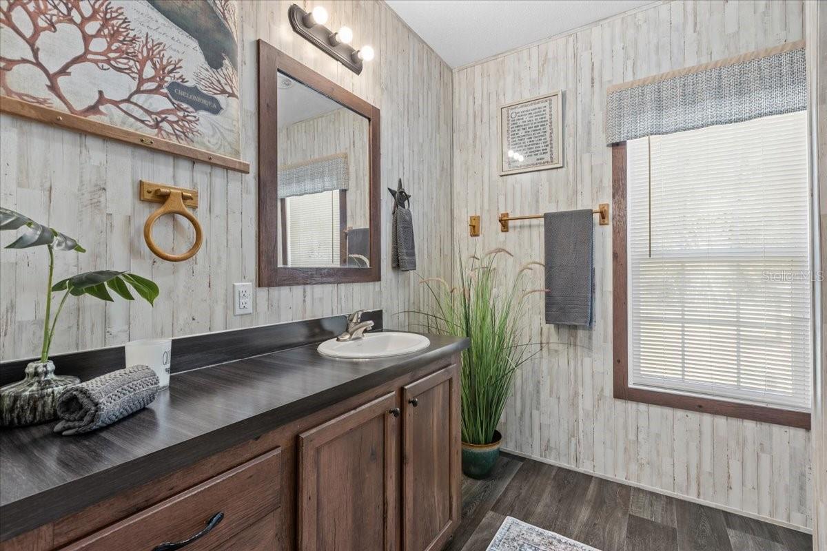 TUSTENUGEE TRACE SUB - Residential