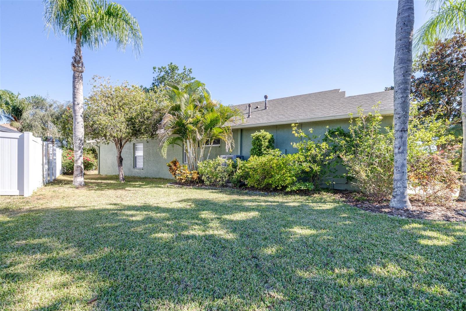 IVY LAKE ESTATE - Residential