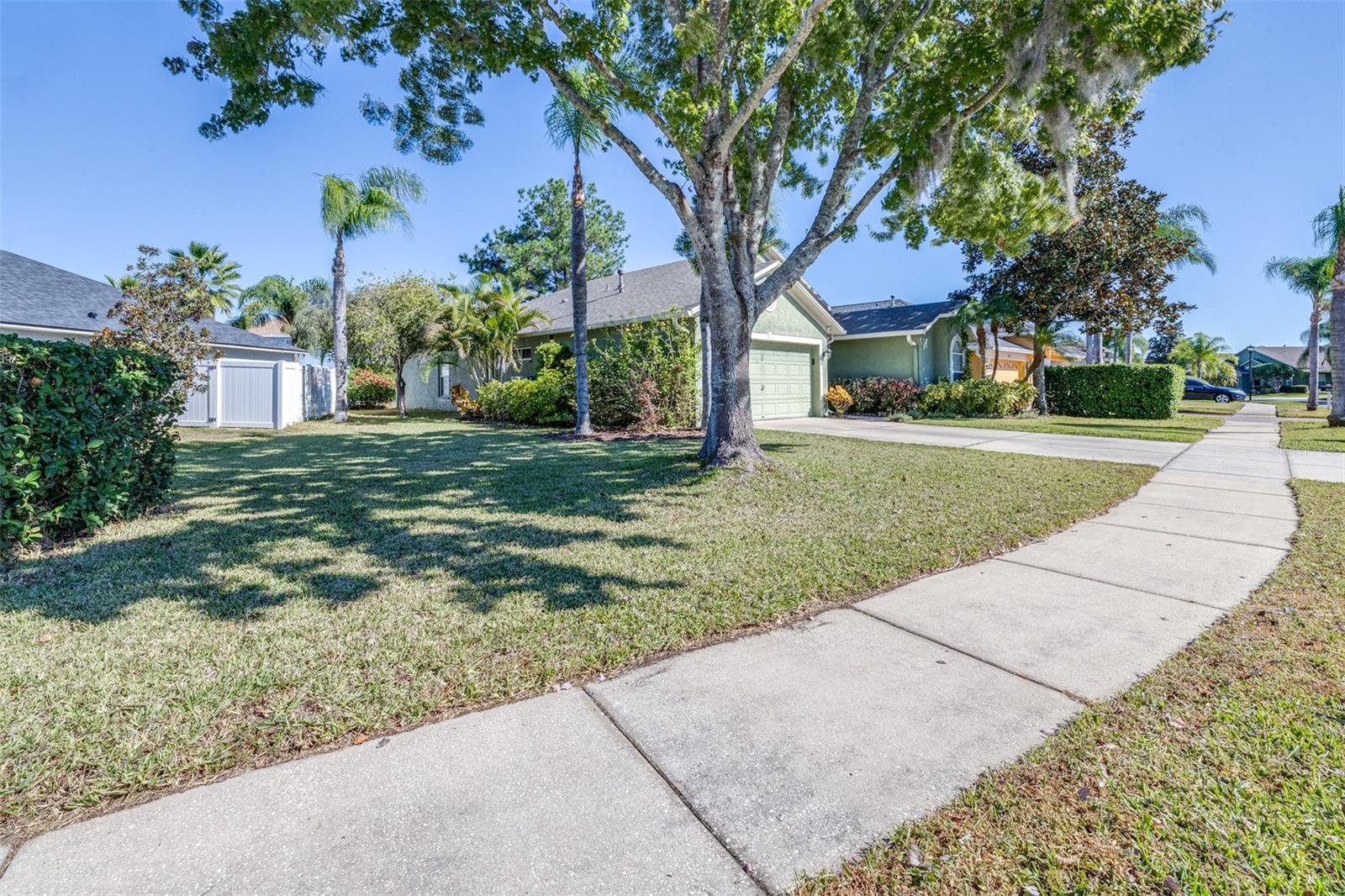 IVY LAKE ESTATE - Residential