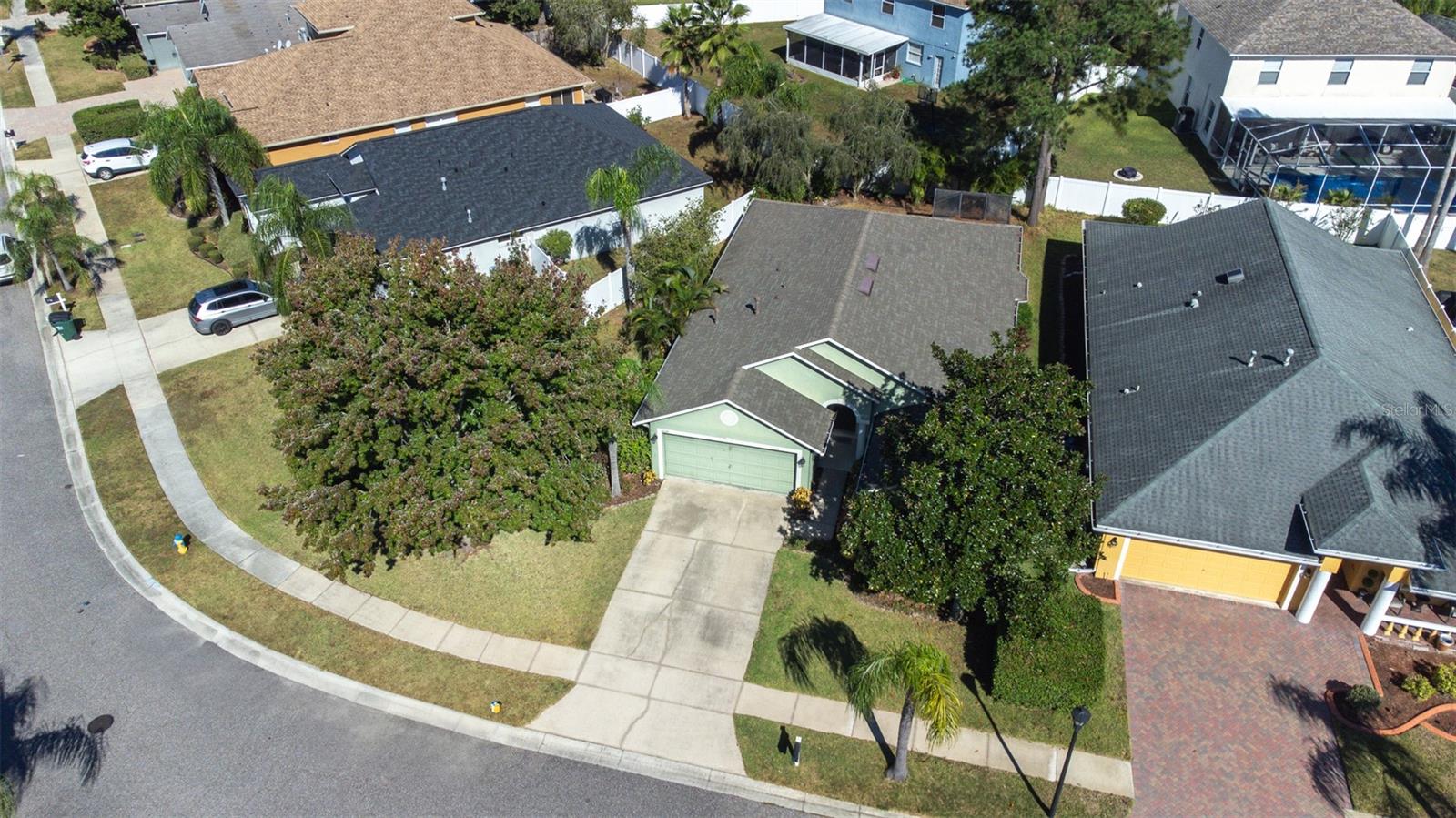 IVY LAKE ESTATE - Residential