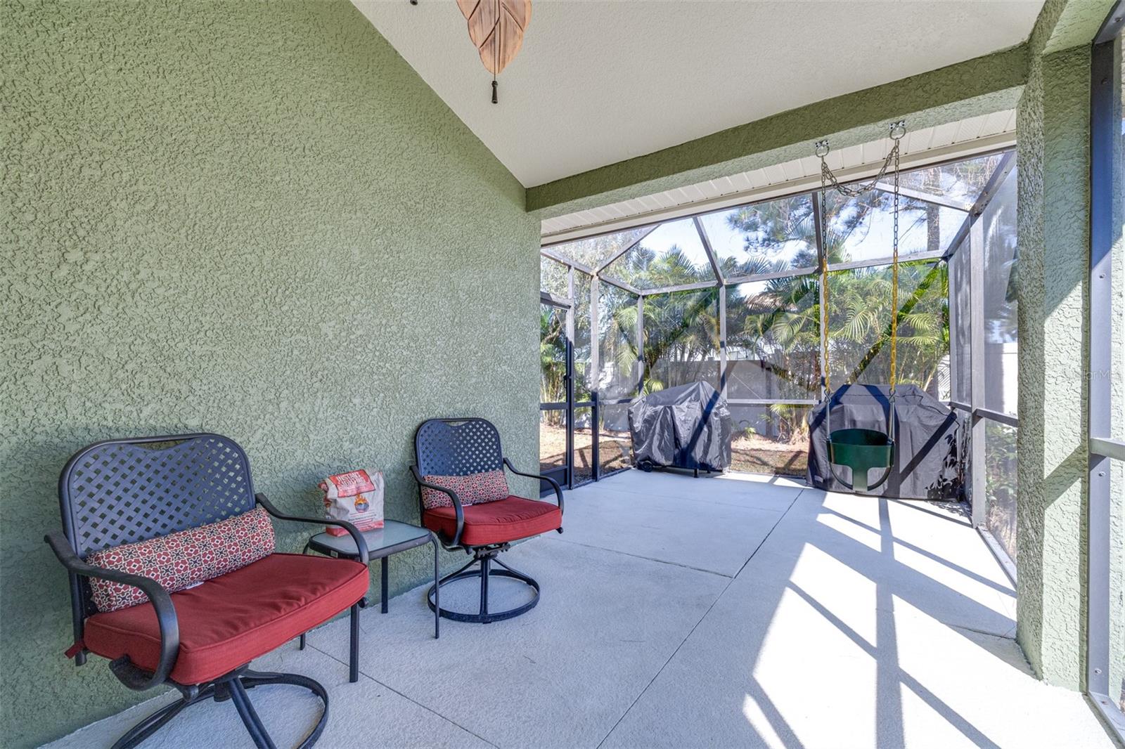 IVY LAKE ESTATE - Residential