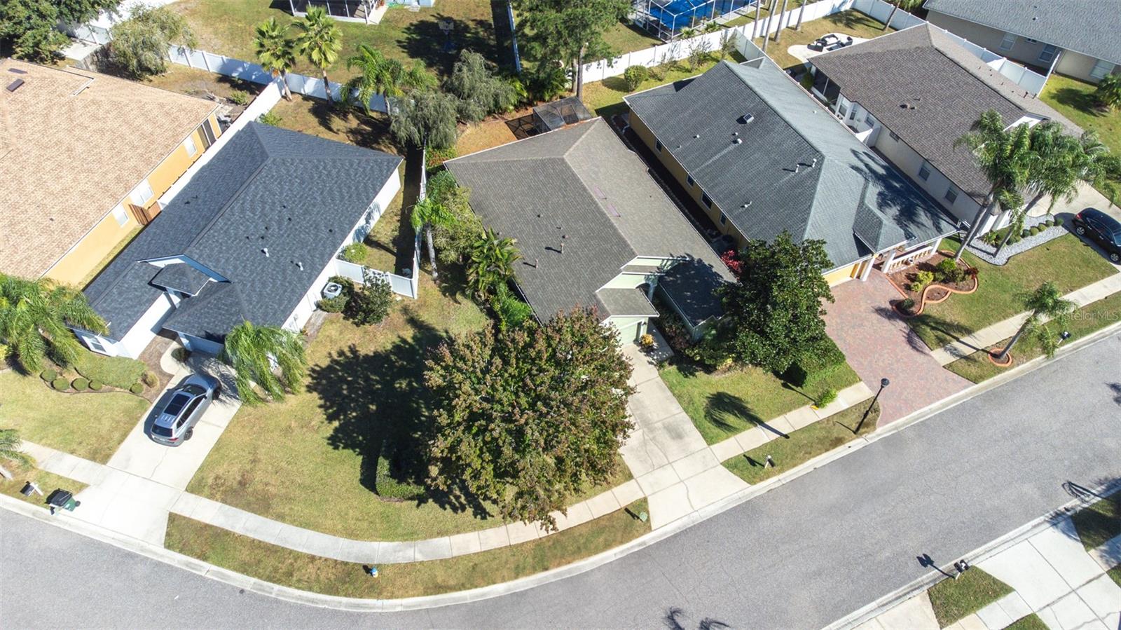 IVY LAKE ESTATE - Residential