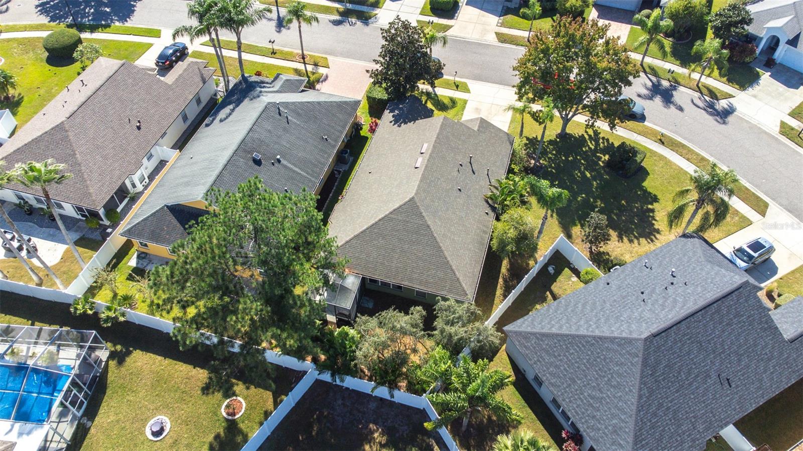 IVY LAKE ESTATE - Residential