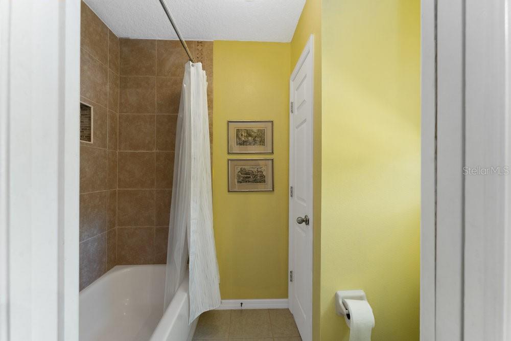 SPRING RIDGE ESTATES - Residential