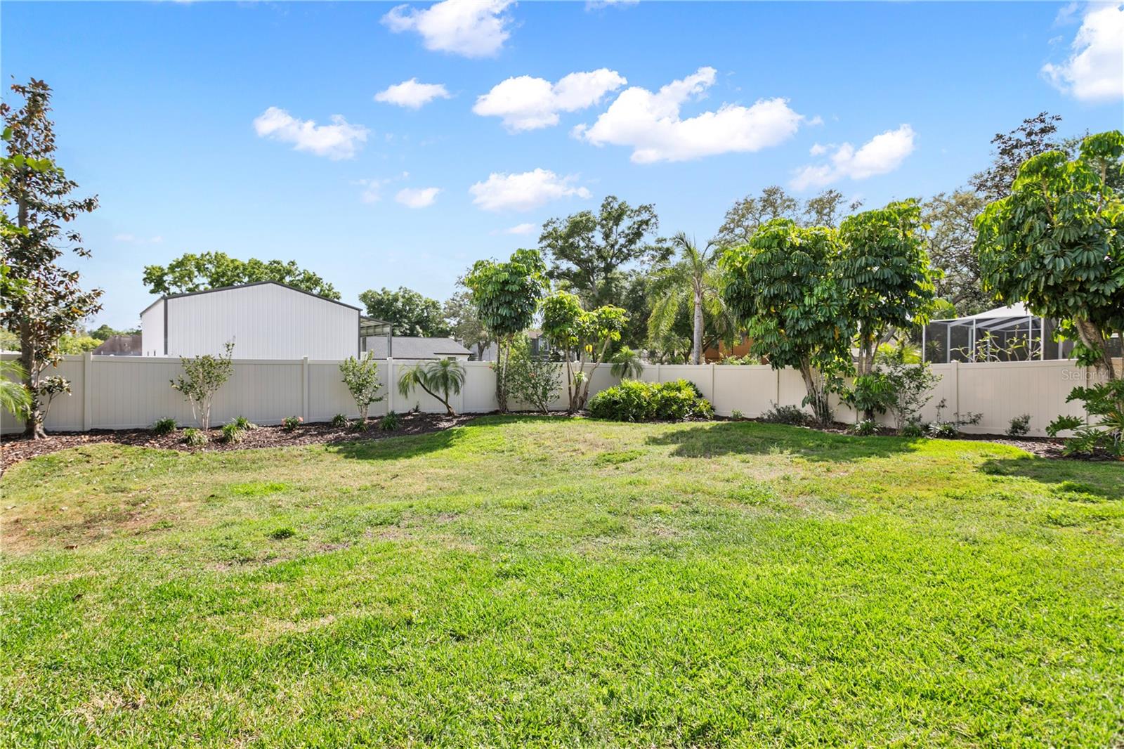 NATIVE WOODS - Residential