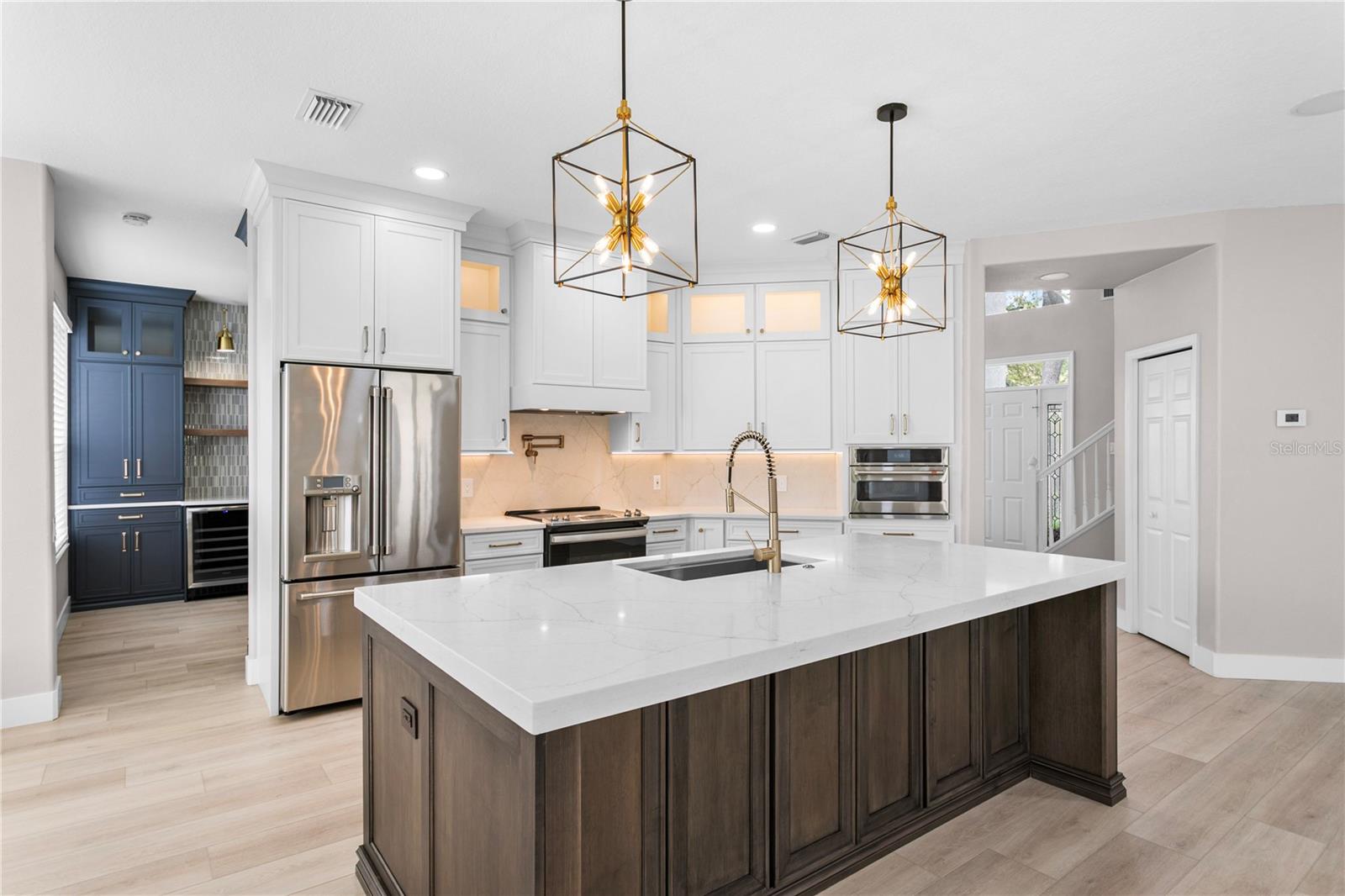 NATIVE WOODS - Residential