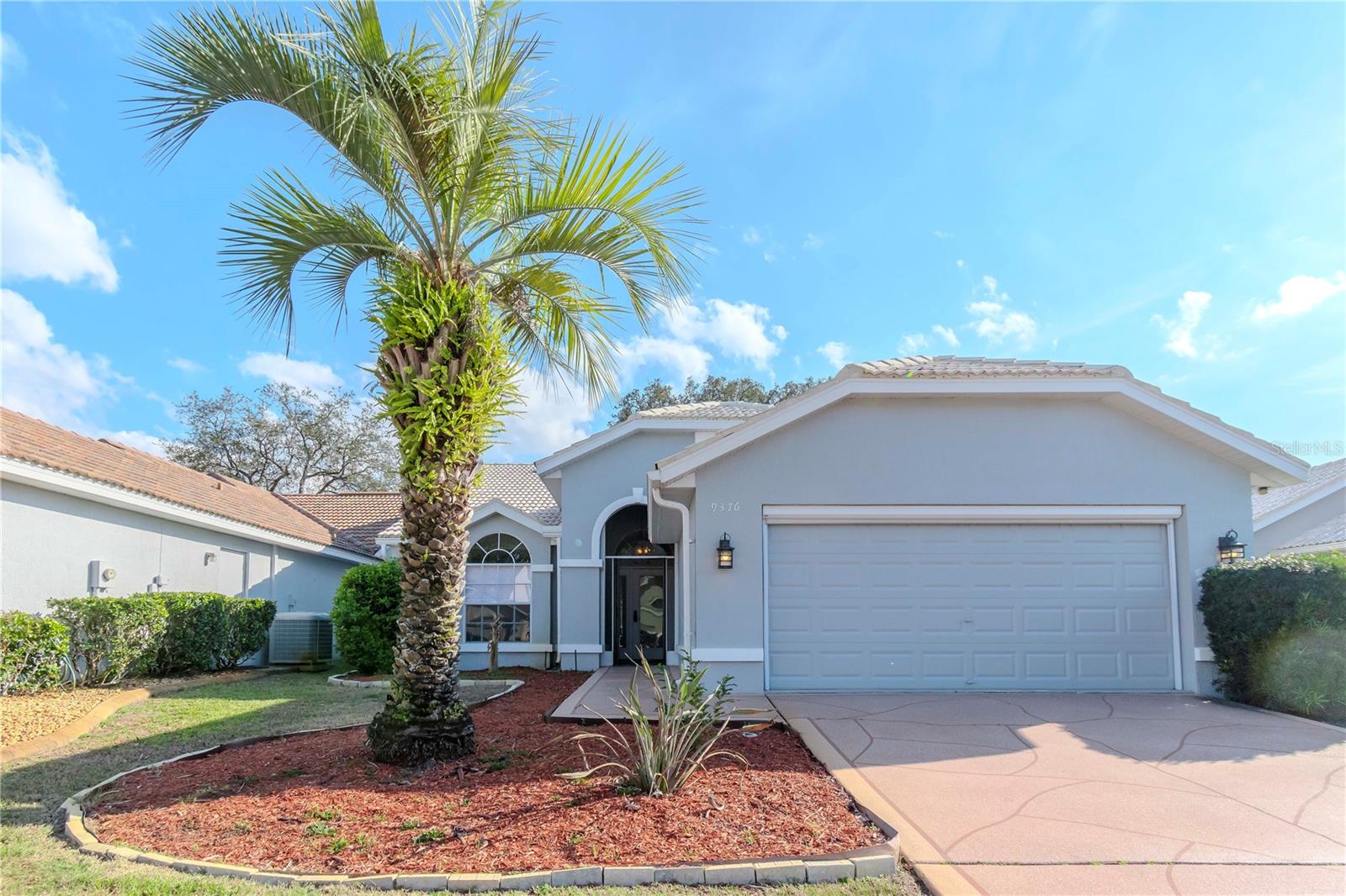 9376 FRENCH QUARTERS CIRCLE