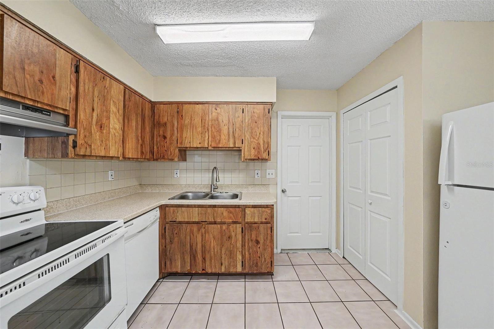 NICKS H R - Residential