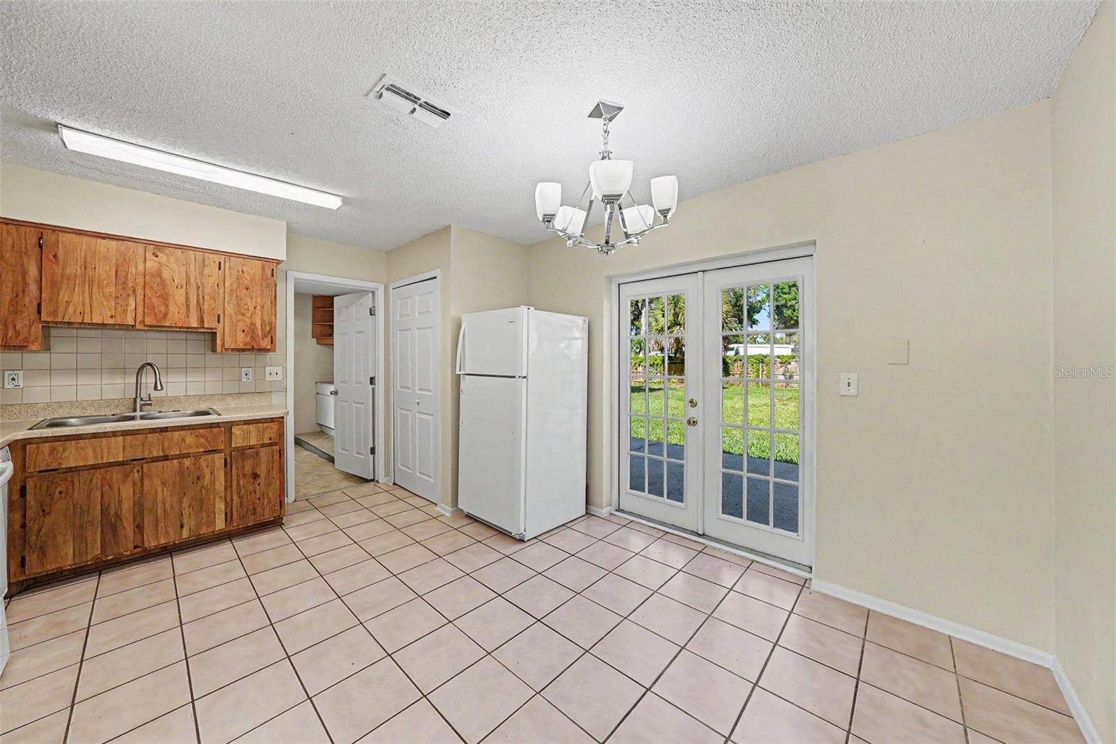 NICKS H R - Residential