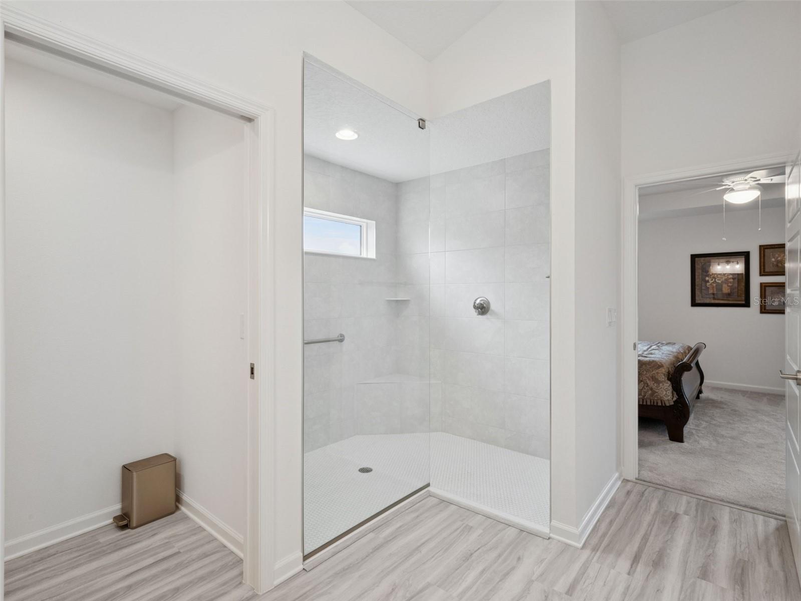 THE VILLAGES OF WEST LAKE - Residential