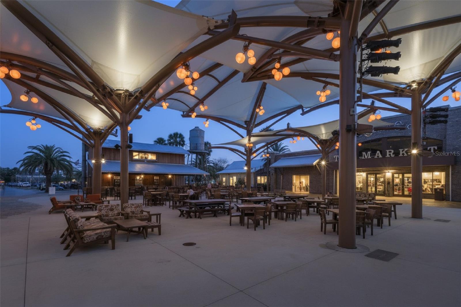 THE VILLAGES OF WEST LAKE - Residential