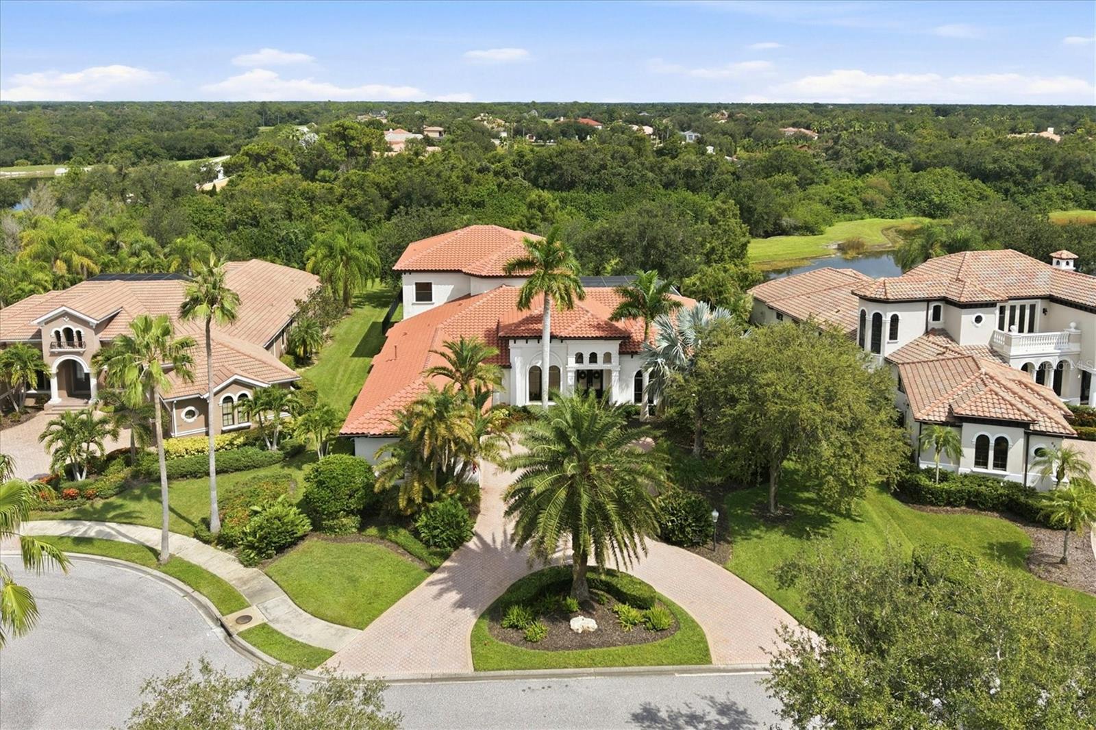 6809 BELMONT COURT