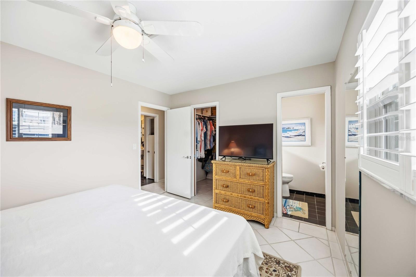 BEACH MANOR VILLAS SOUTH - Residential