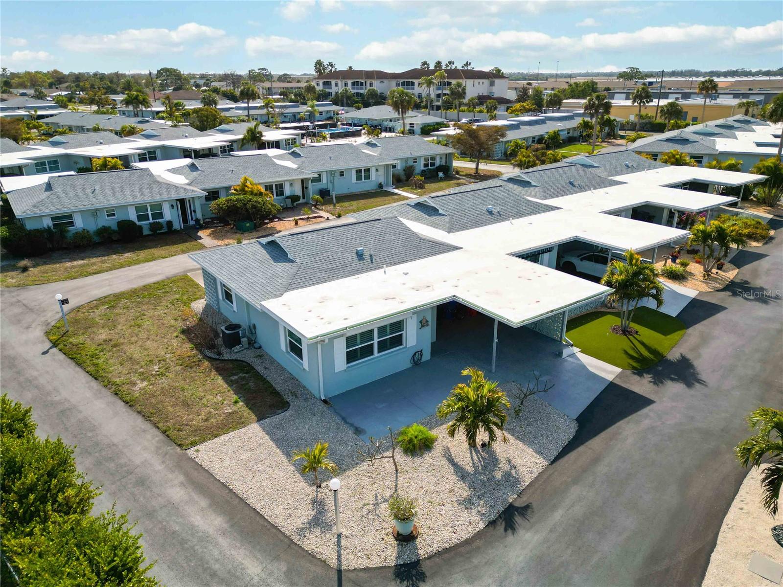 BEACH MANOR VILLAS SOUTH - Residential