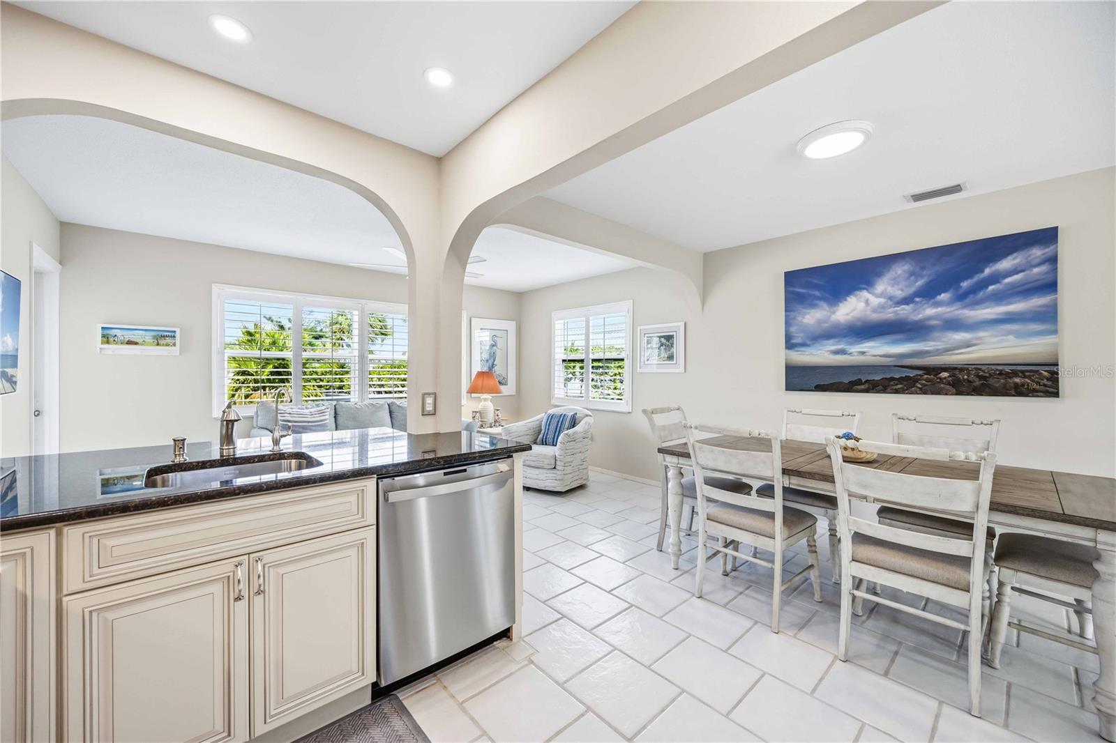 BEACH MANOR VILLAS SOUTH - Residential