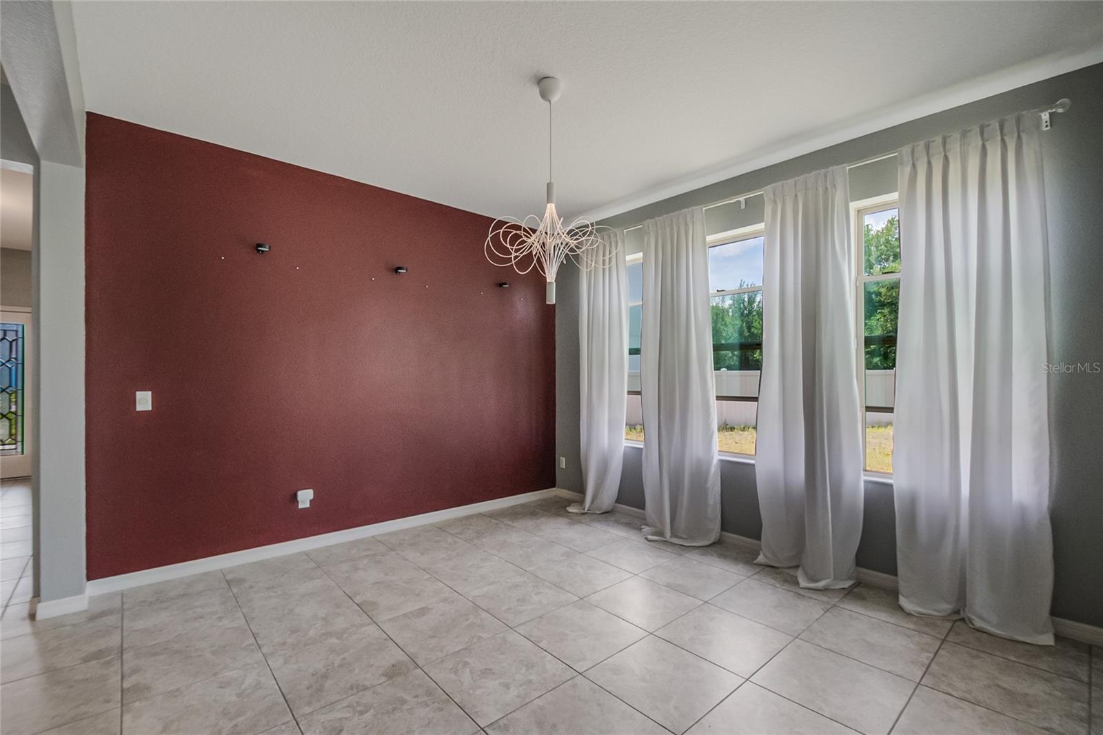 NOVA POINTE PH 2 - Residential