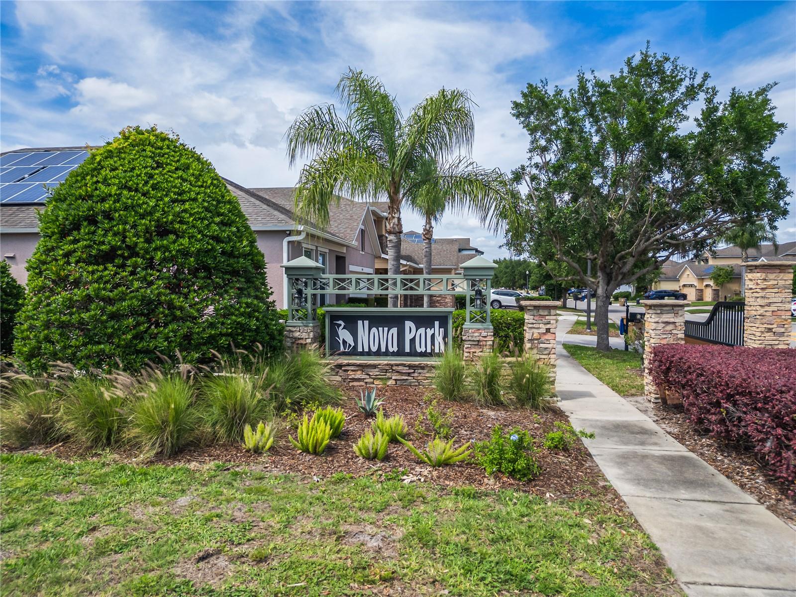 NOVA POINTE PH 2 - Residential