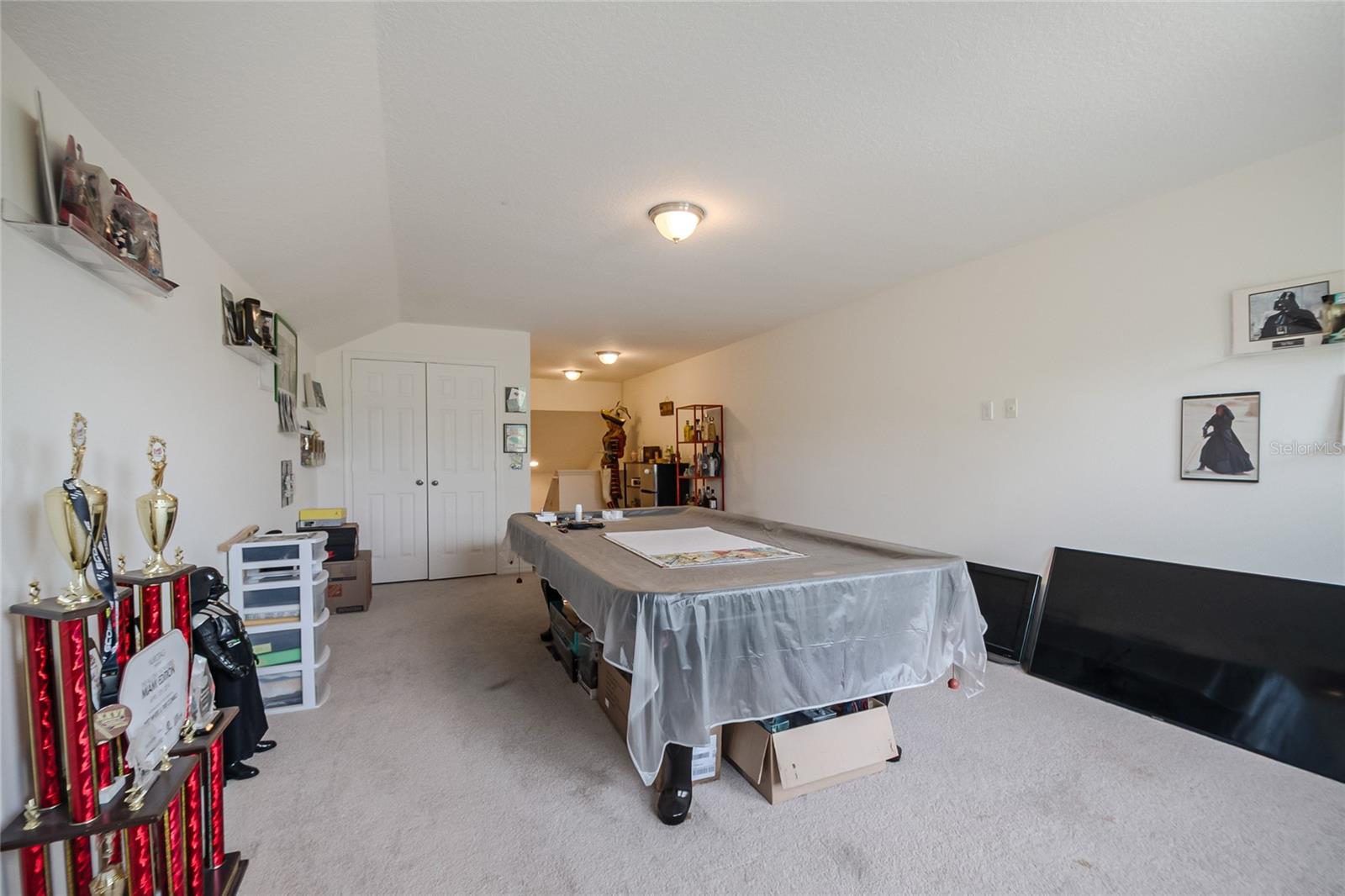 NOVA POINTE PH 2 - Residential