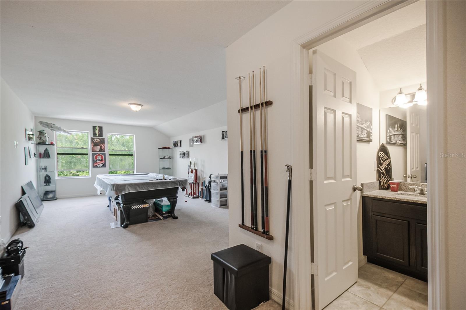 NOVA POINTE PH 2 - Residential