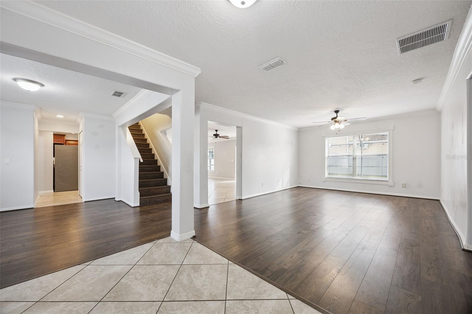 FULLERS XING PH 03 A-G - Residential