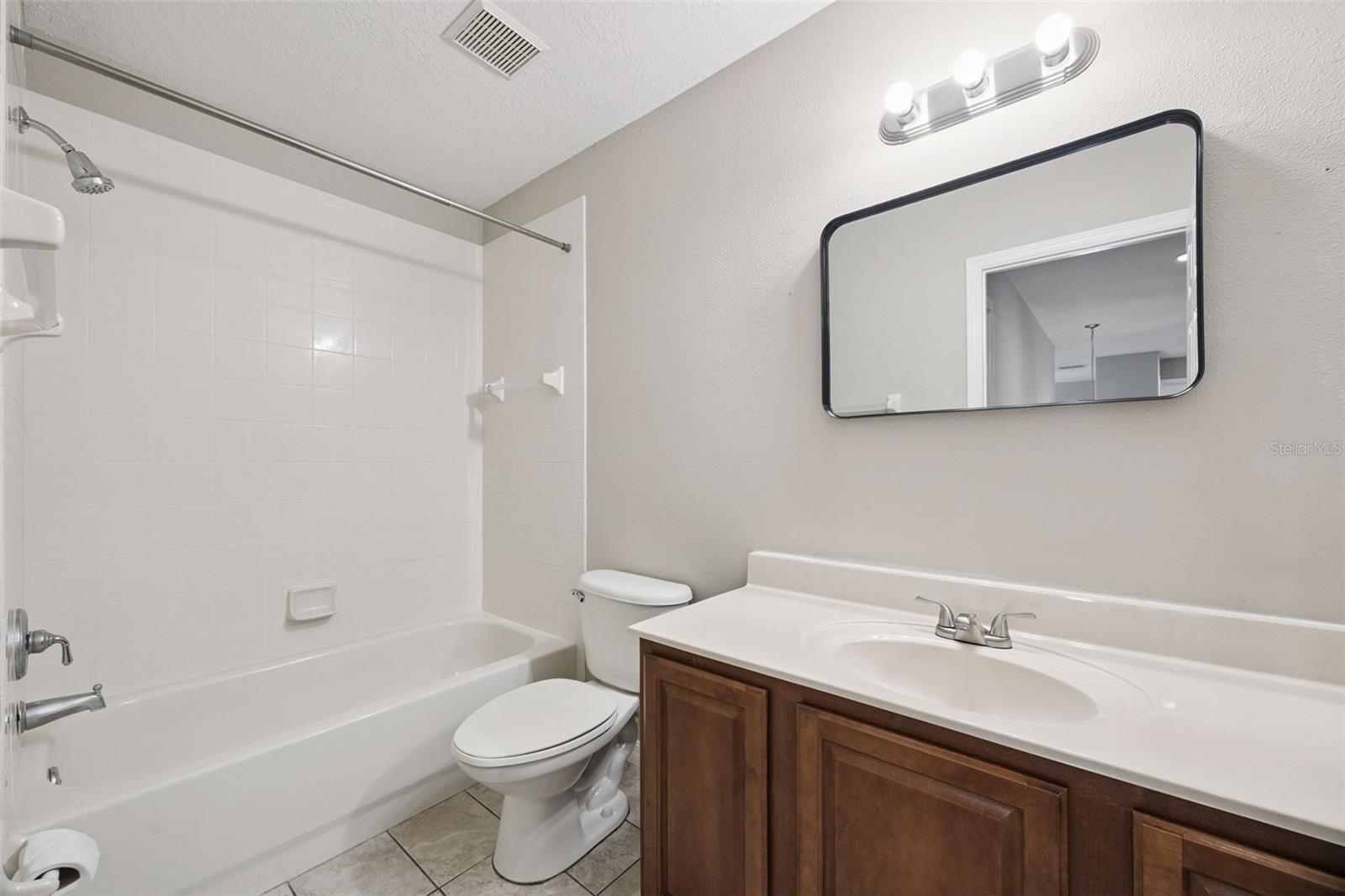 FULLERS XING PH 03 A-G - Residential