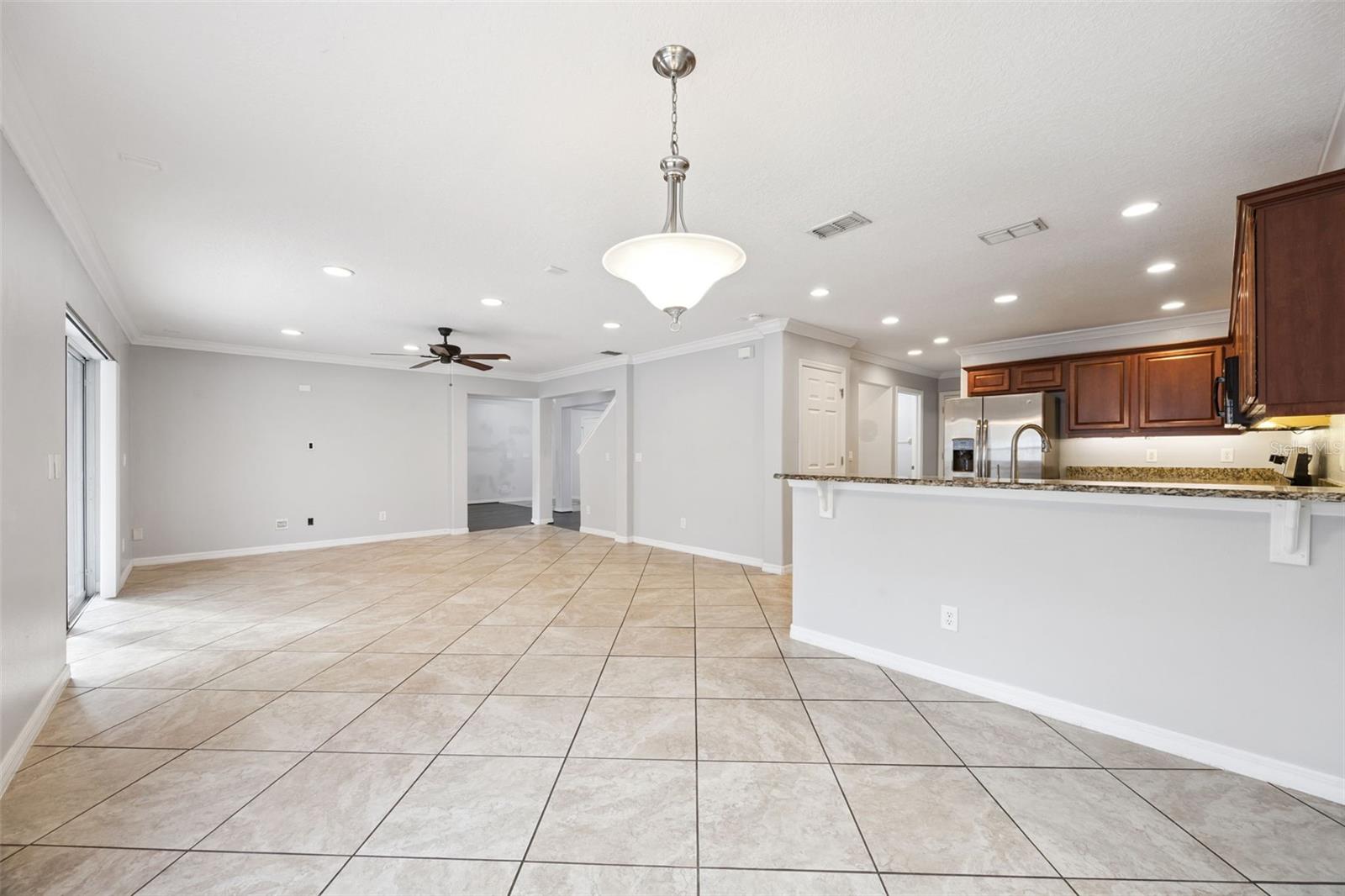 FULLERS XING PH 03 A-G - Residential