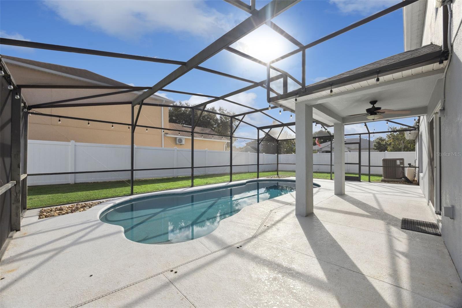 FULLERS XING PH 03 A-G - Residential