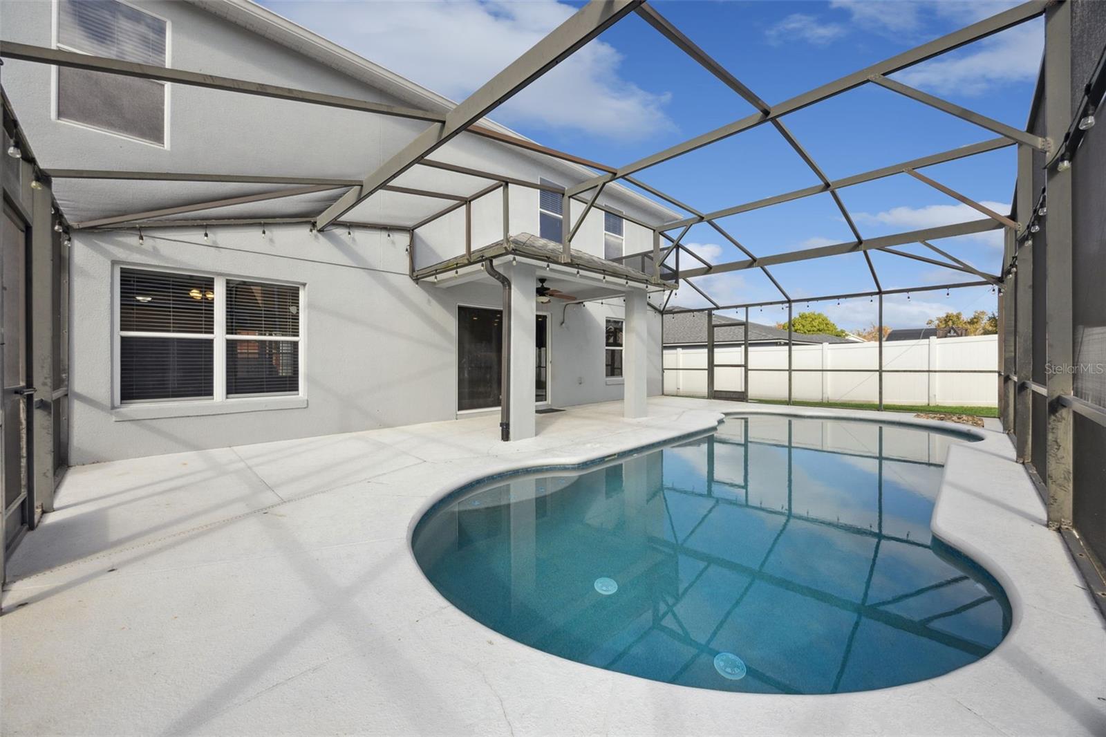 FULLERS XING PH 03 A-G - Residential