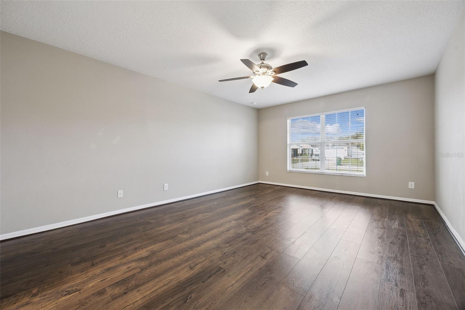 FULLERS XING PH 03 A-G - Residential