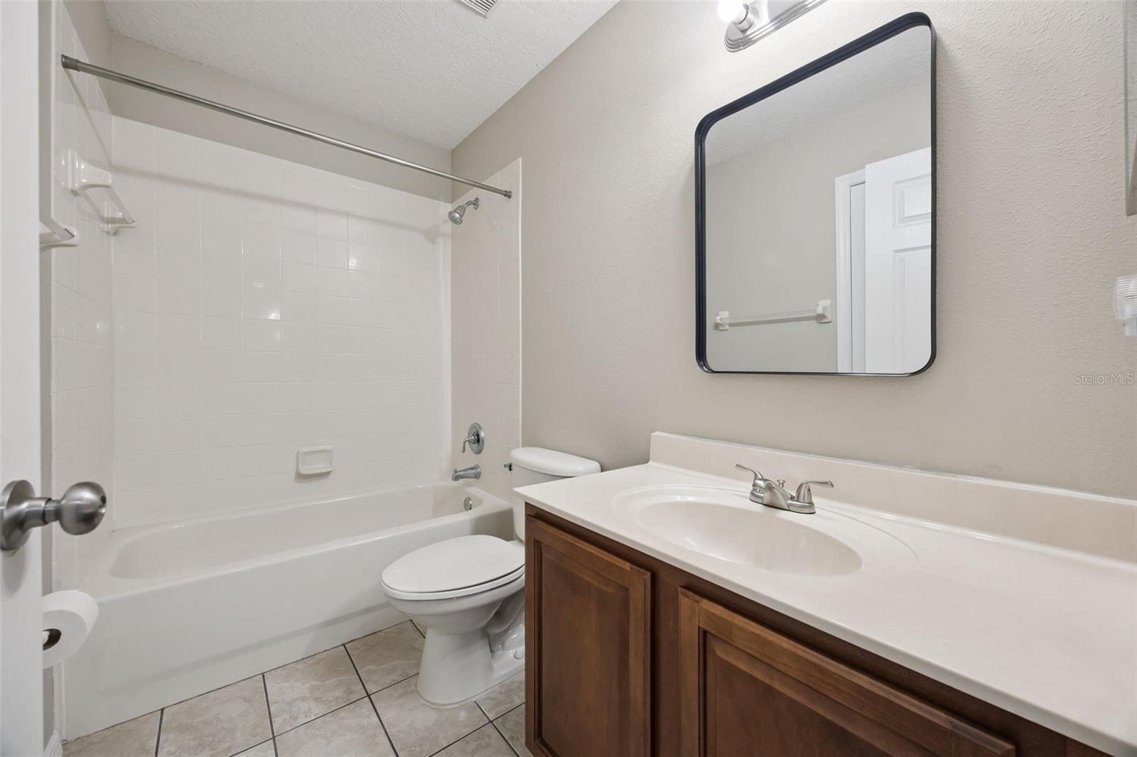 FULLERS XING PH 03 A-G - Residential