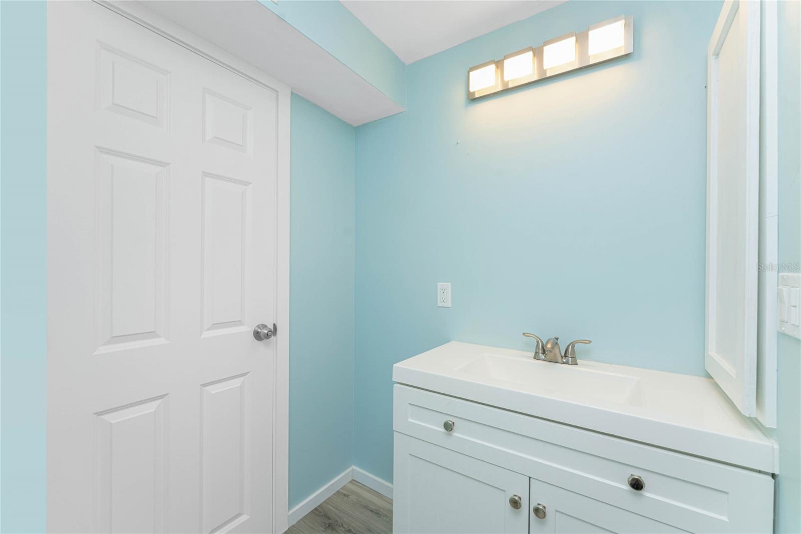 GULF BAY COOP - Residential