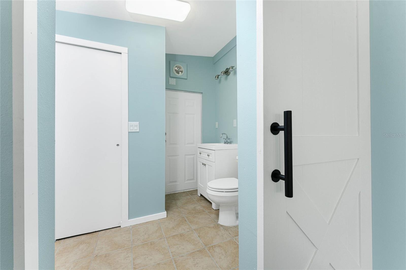 GULF BAY COOP - Residential