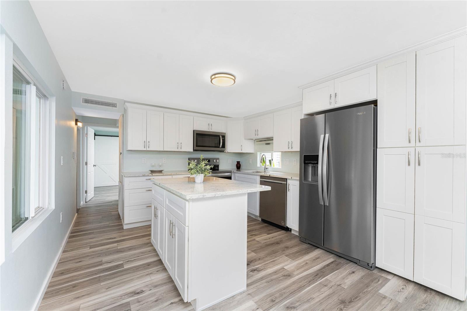 GULF BAY COOP - Residential