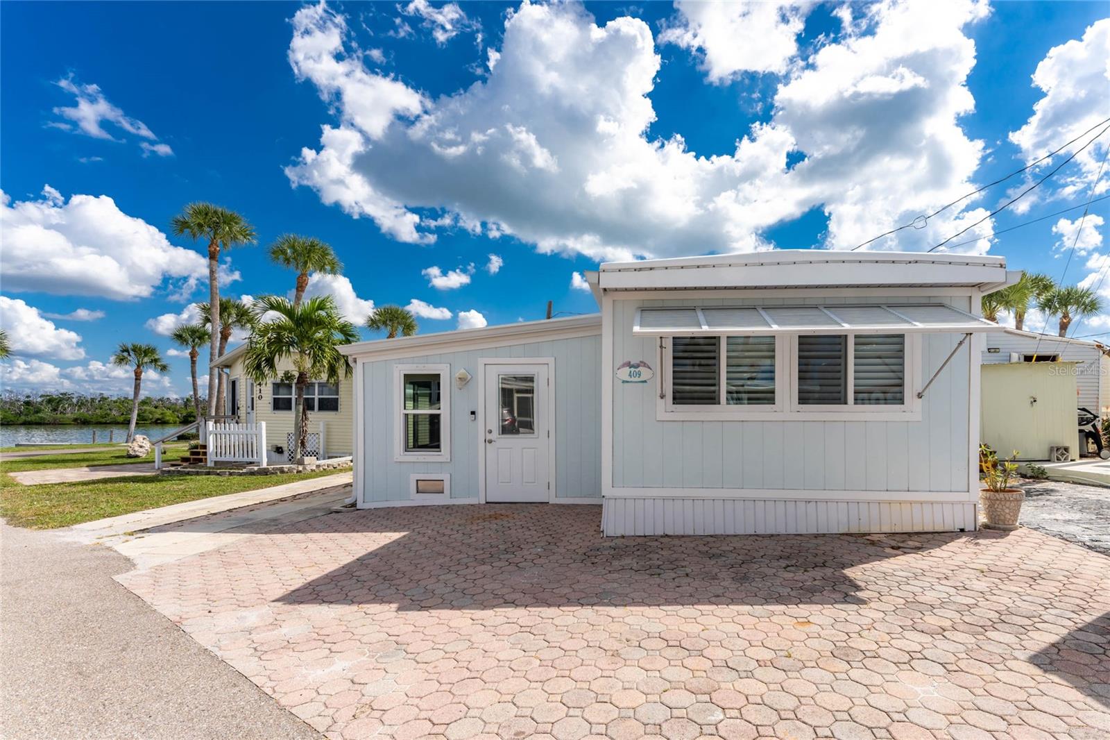 GULF BAY COOP - Residential