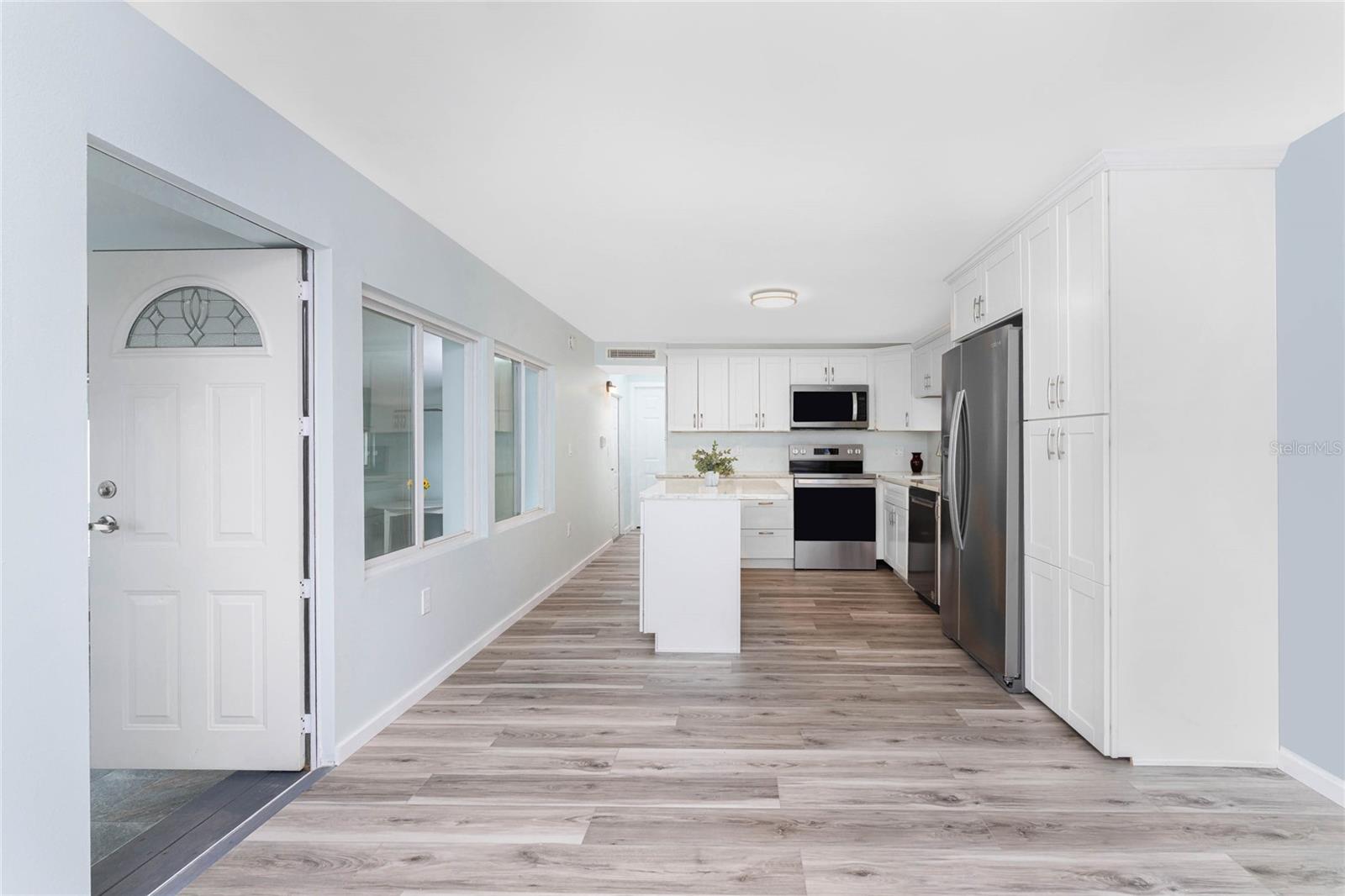 GULF BAY COOP - Residential