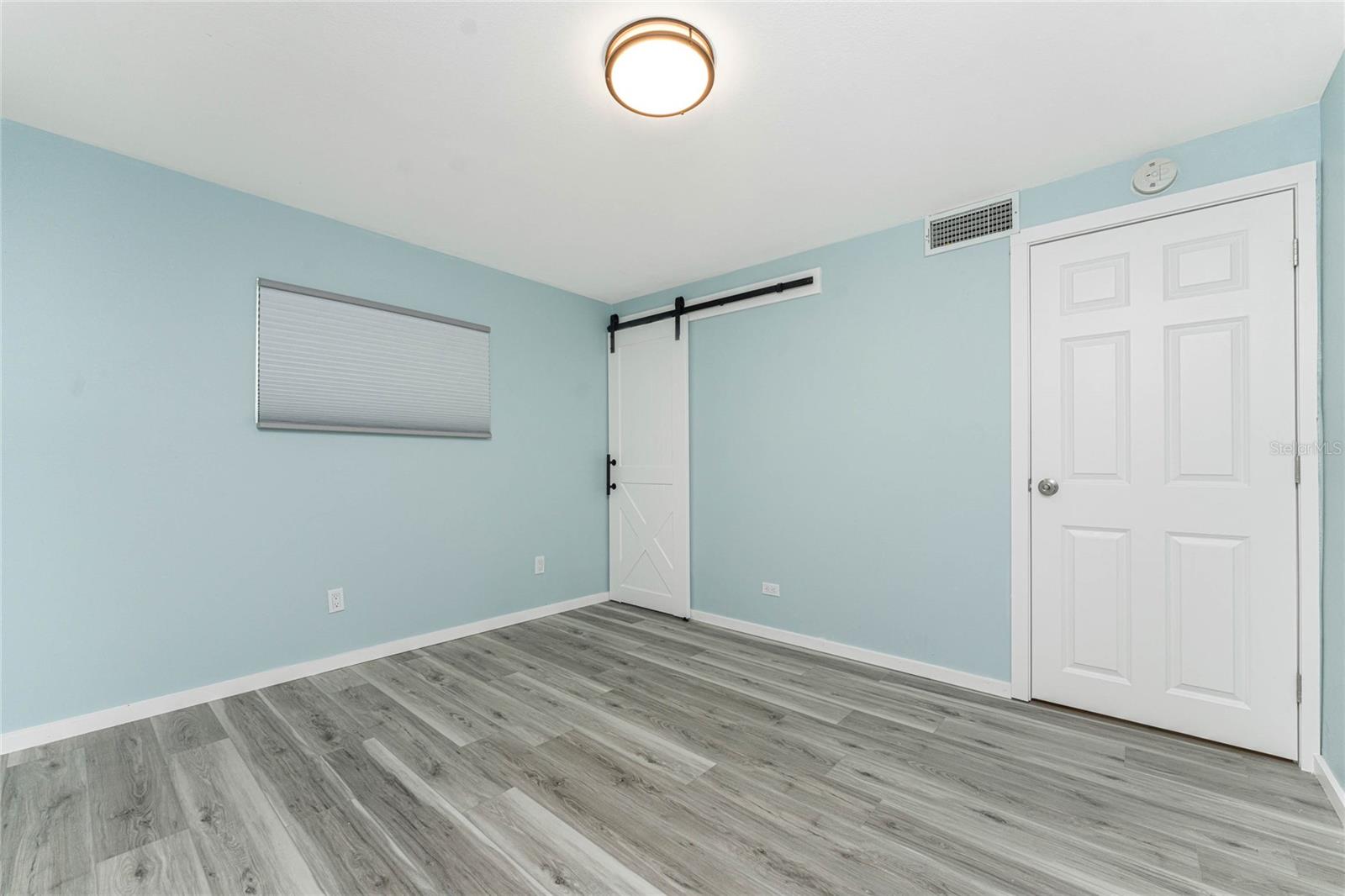 GULF BAY COOP - Residential