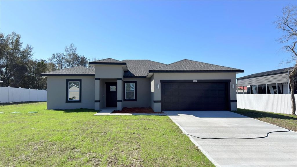 Photo of 2520 SW 155th Lane, Ocala, FL 34473 (MLS # O6381704)